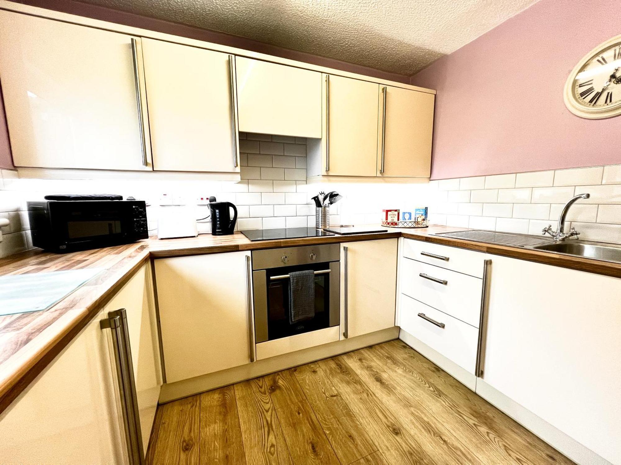 Ground Floor Flat With Free Parking & Wifi Apartment Glasgow Luaran gambar